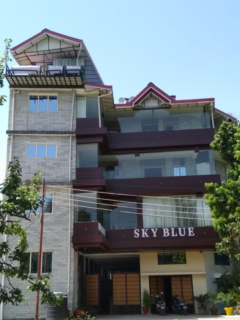 Hotel Sky Bule & Restaurant Khas Nagrota Exterior photo